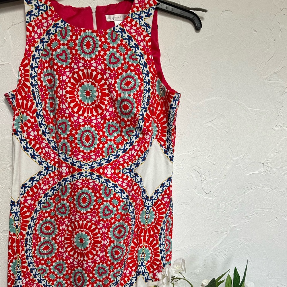 Women’s London times dress